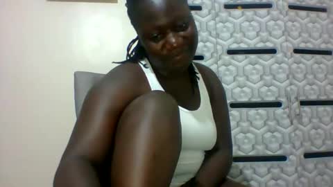 lindah32 online show from 01-09-25, 06:26