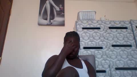 lindah32 online show from 01-21-25, 01:54