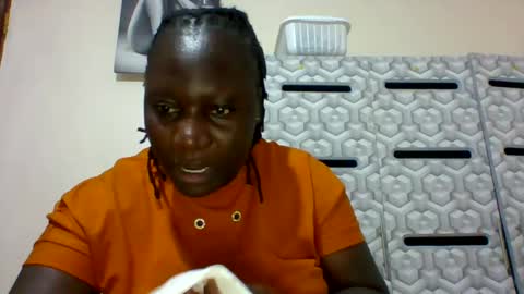 lindah32 online show from 01-23-25, 09:39