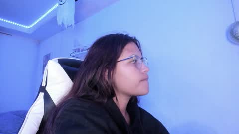  Lady  online show from 10-23-25, 02:44