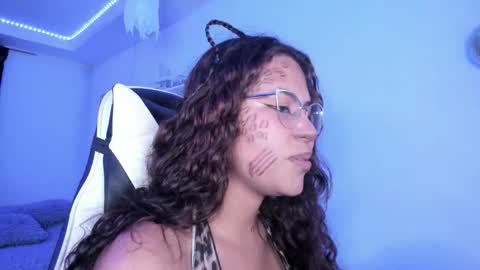  Lady  online show from 10-24-25, 03:58