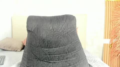  Danna................. online show from 04-18-26, 07:07