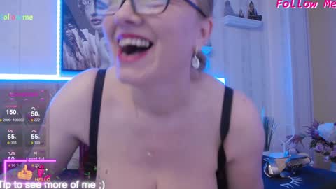  Lady Jeen    Back on Sunday 8th of December online show from 01-20-25, 07:46