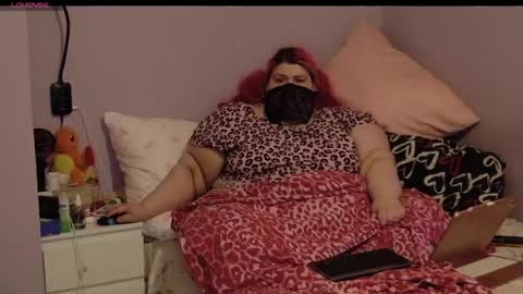 ladykitsunebig online show from 05-31-26, 08:10