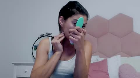 Snapshot of ladyliia chatting on 01-17-25, 05:00 Lia online show from 01-17-25, 05:00