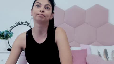 Snapshot of ladyliia chatting on 01-28-25, 08:36 Lia online show from 01-28-25, 08:36