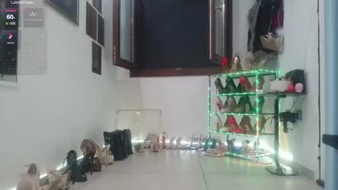 Snapshot of ladyoxana chatting on 06-30-26, 12:22 Oxana online show from 06-30-26, 12:22
