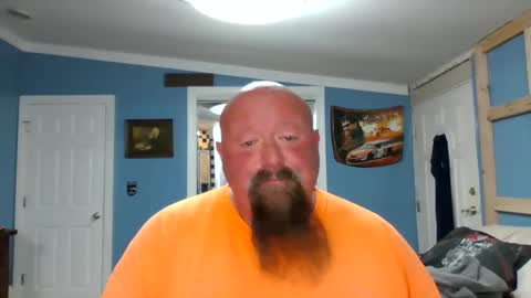 Snapshot of ladysmrdirtydirty chatting on 10-19-25, 01:23 Lady S  Mr DirtyDirty online show from 10-19-25, 01:23