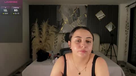 Lady  online show from 01-14-26, 02:06