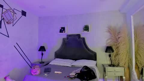 Lady  online show from 07-24-26, 04:10