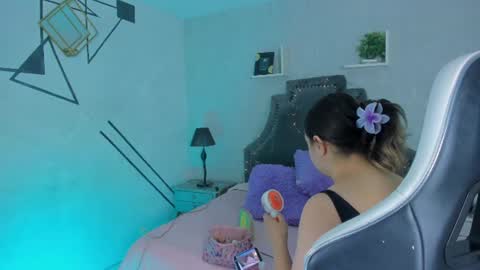 Lady  online show from 07-28-26, 04:08