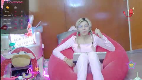 Skinnygirl online show from 06-27-26, 11:43