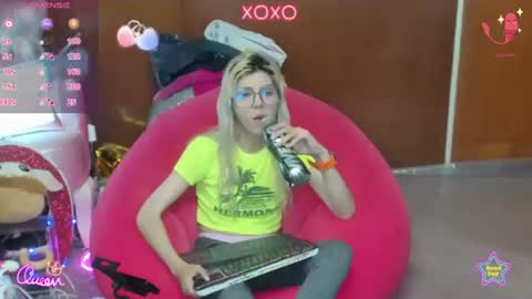 Skinnygirl online show from 07-31-26, 01:49