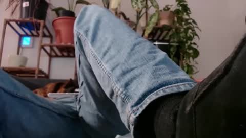 Snapshot of laidback_and_chill chatting on 12-22-24, 02:28 Rick online show from 12-22-24, 02:28