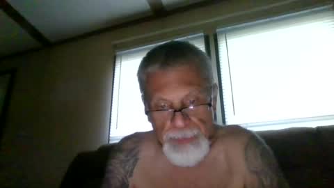 laidbackluxury online show from 06-30-26, 10:05