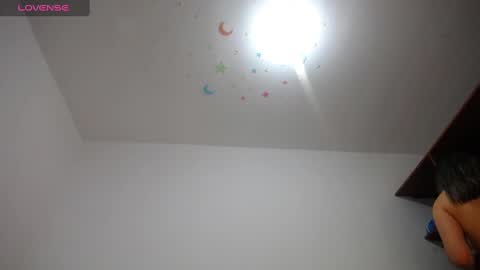 Leila Laly online show from 01-25-25, 01:41