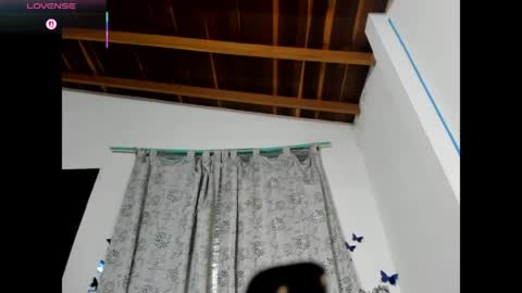 Leila Laly online show from 04-28-26, 03:17