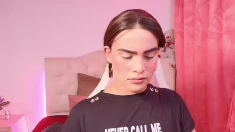 Camila online show from 10-04-25, 04:21