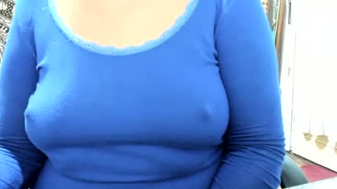 LAILA online show from 06-22-26, 02:58