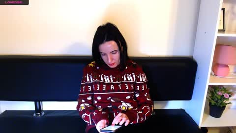 Laima online show from 12-27-24, 10:23