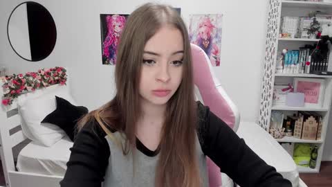 Snapshot of lain__ chatting on 12-02-24, 10:56 Kira online show from 12-02-24, 10:56