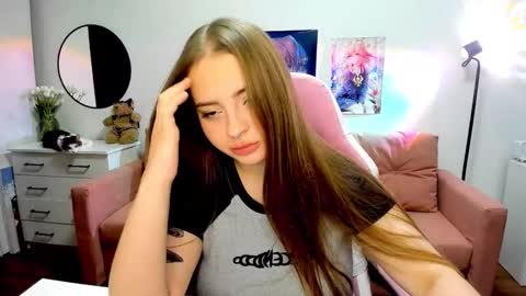 Snapshot of lain__ chatting on 09-08-25, 09:47 Kira online show from 09-08-25, 09:47