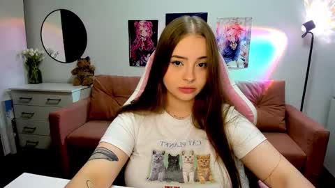 Snapshot of lain__ chatting on 09-11-25, 07:25 Kira online show from 09-11-25, 07:25