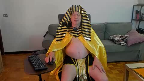 lajose52 online show from 11-29-25, 03:48