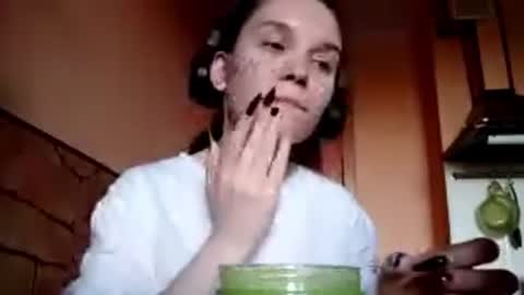 Mary online show from 07-17-26, 08:32