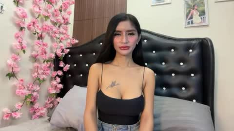 Snapshot of lakshmi_filipina chatting on 07-13-26, 11:02 kristine online show from 07-13-26, 11:02