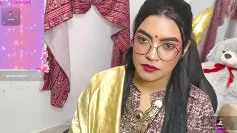 Laskhmirani online show from 12-19-25, 02:13