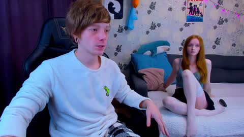 Snapshot of laksmrrr chatting on 01-06-25, 11:29 Lu Alex online show from 01-06-25, 11:29