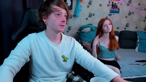 Snapshot of laksmrrr chatting on 01-08-25, 10:59 Lu Alex online show from 01-08-25, 10:59