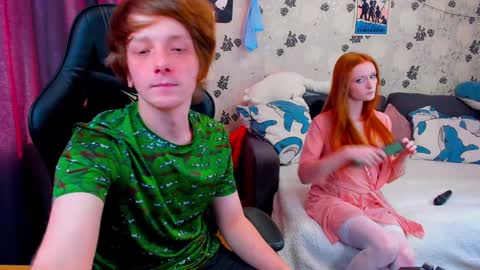 Snapshot of laksmrrr chatting on 02-07-25, 11:45 Lu Alex online show from 02-07-25, 11:45