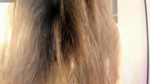 Snapshot of lalajecks chatting on 10-12-25, 08:08 Julia online show from 10-12-25, 08:08