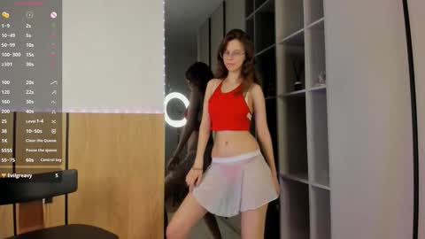 Snapshot of lalajecks chatting on 10-24-25, 08:16 Julia online show from 10-24-25, 08:16