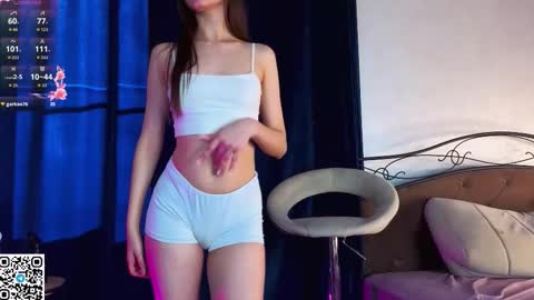 Snapshot of lalajecks chatting on 10-28-25, 09:57 Julia online show from 10-28-25, 09:57