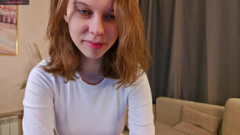 Julia online show from 04-08-26, 08:31