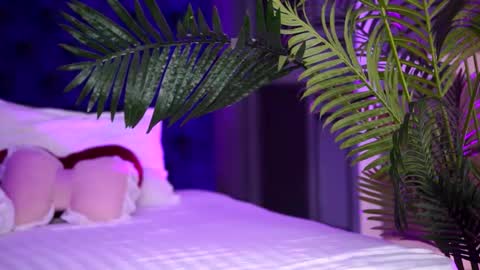 Snapshot of lalaroze chatting on 09-13-25, 07:13 Lala online show from 09-13-25, 07:13