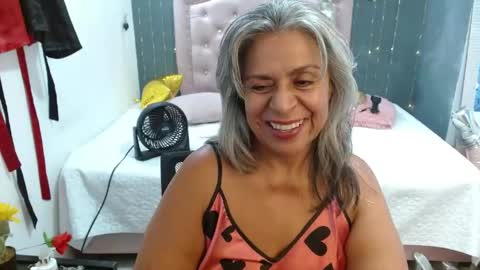 lalisha online show from 05-12-26, 01:03