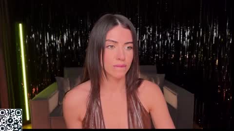 Snapshot of lallebi chatting on 01-27-25, 12:43 Ellina online show from 01-27-25, 12:43