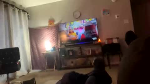 Snapshot of lalo112233vaz chatting on 09-17-25, 12:45 lalo112233vaz online show from 09-17-25, 12:45