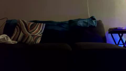 Snapshot of lalo112233vaz chatting on 11-25-25, 11:10 lalo112233vaz online show from 11-25-25, 11:10