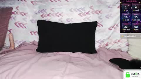 Lola online show from 10-27-25, 07:12