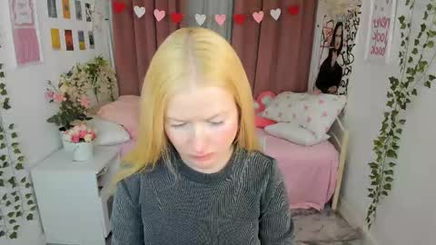 Laly online show from 02-12-26, 08:20