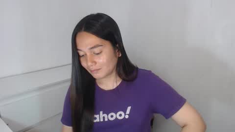 Snapshot of lamerystone chatting on 05-19-26, 02:29 Lamery online show from 05-19-26, 02:29