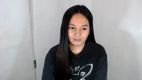 Snapshot of lamerystone chatting on 07-17-26, 10:47 Lamery online show from 07-17-26, 10:47