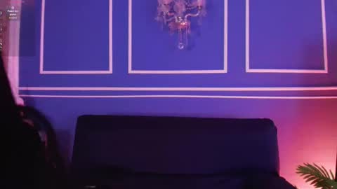  Lana  online show from 11-10-25, 12:04