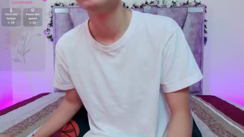 Lana online show from 10-21-25, 10:27