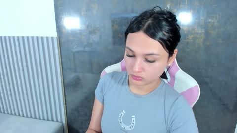 Snapshot of lana_boomer chatting on 10-10-25, 08:19 Lana online show from 10-10-25, 08:19